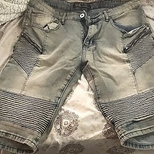 Jean shorts,blue jeans